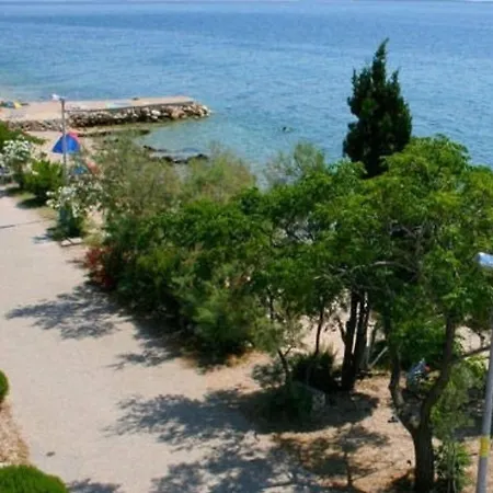 Milja Apartamento *